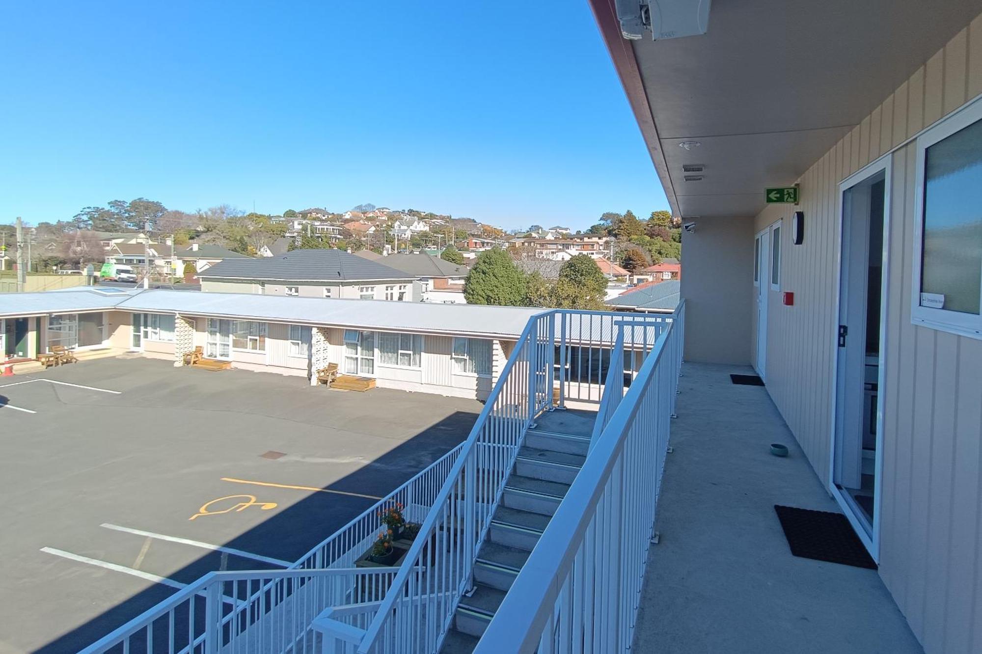 Bayfield Motel And Apartment Dunedin Exterior photo