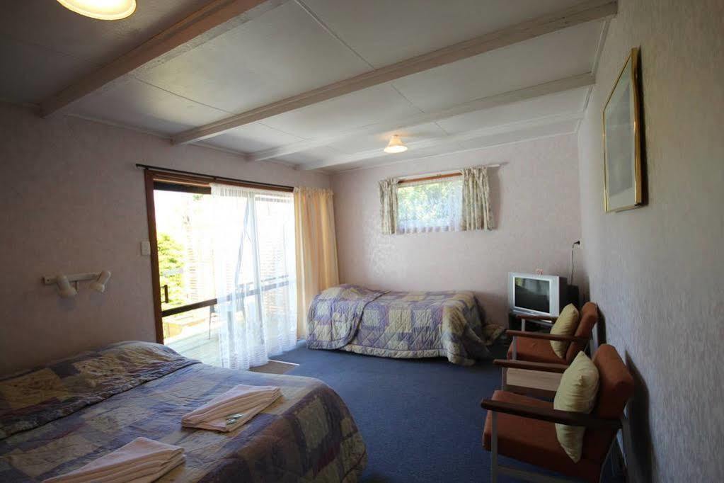 Bayfield Motel And Apartment Dunedin Exterior photo